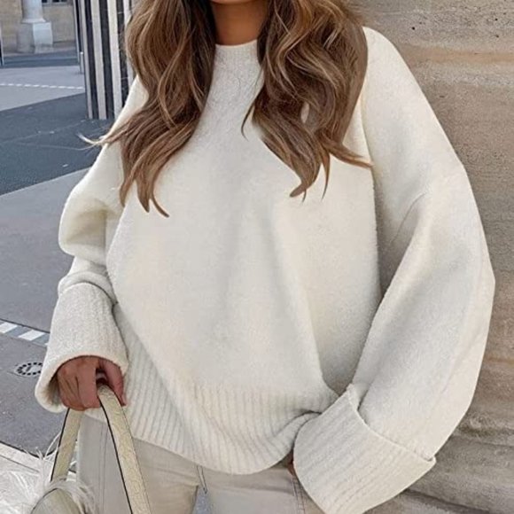 Sweaters - White Crewneck Long Sleeve Oversized Fuzzy Knit Chunky Warm Pullover Sweater